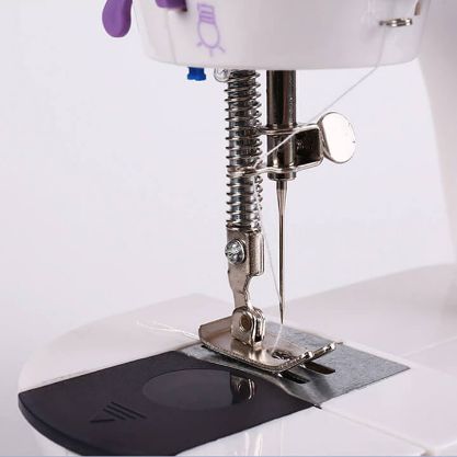 Električna Mašina za Šivenje