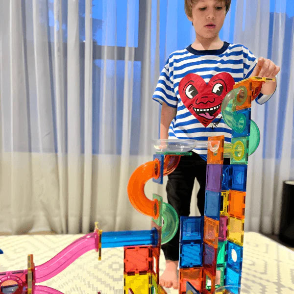 3D Magnetne Kocke za Razvijanje Dečije Kreativnosti